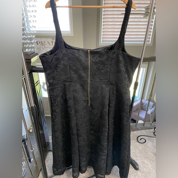 City Chic Black Jackie O Dress Size XL - Picture 2 of 6